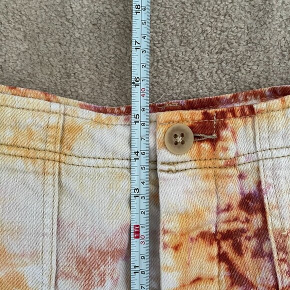 Free People | She's A Legend Tie Dye Harem Shorts - Size 10 - Picture 9 of 10